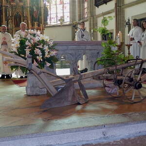 Pfarrfest und 50-jähriges Priesterjubiläum Pfarrer Stöllnberger