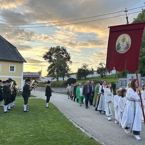 Begrüßung