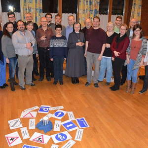 Abstimmung über das Projekt Jugendkirche - Wir gehen neue Wege
